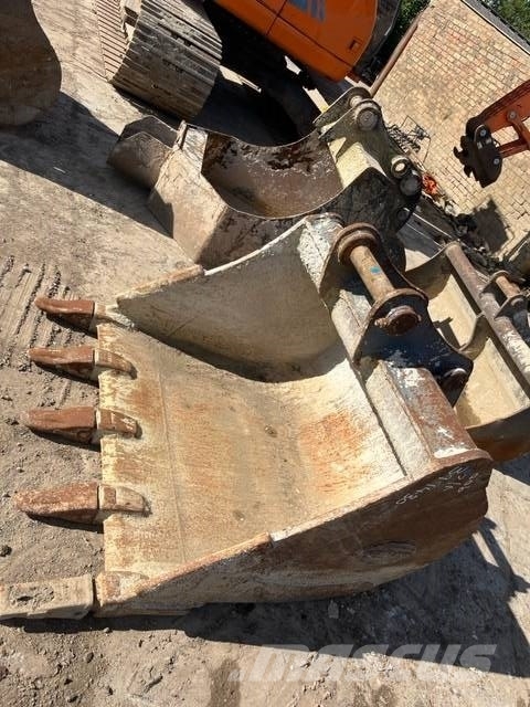 Strickland 65mm 4 FOOT DIGGING BUCKET Buckets