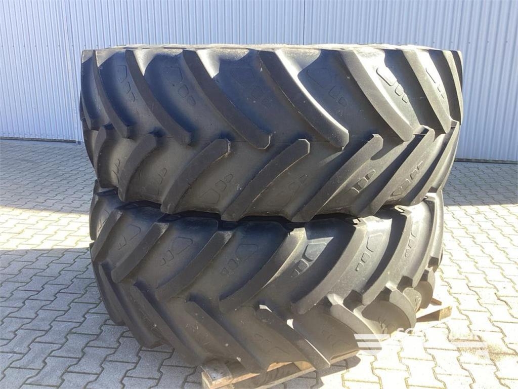 Fendt KOMPLETTRÄDER 2X 710/70R38 Ruedas dobles
