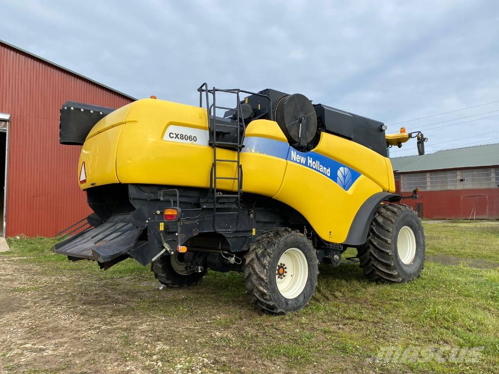 New Holland CX 8060 Kombinované zberacie stroje