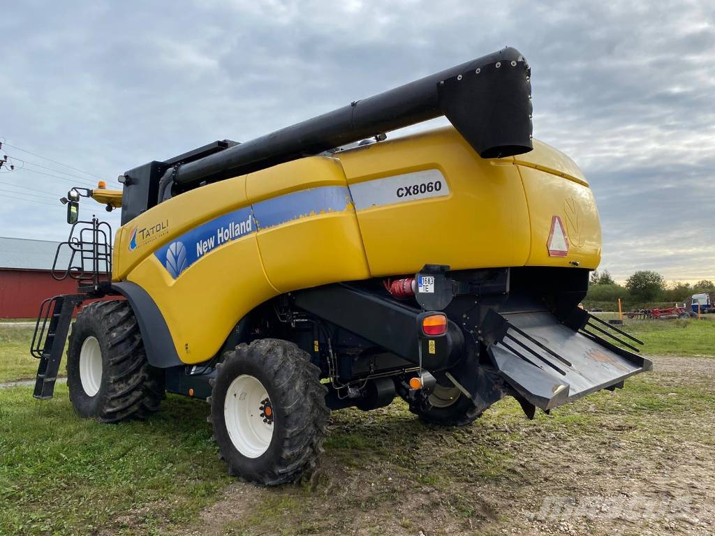 New Holland CX 8060 Kombinované zberacie stroje