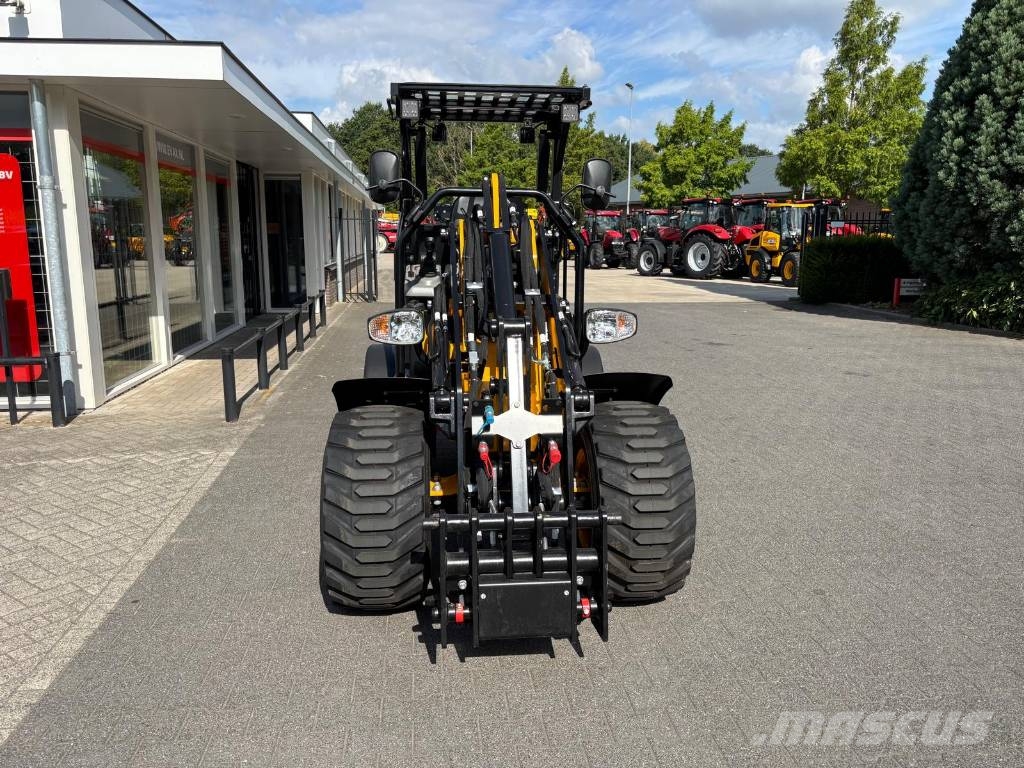 JCB 403 Smart Power Minicargadoras
