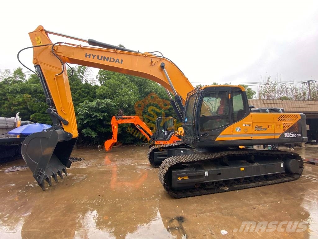 Hyundai Robex 305 LC-9 Crawler excavators