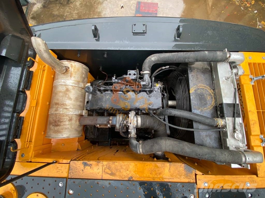 Hyundai Robex 305 LC-9 Crawler excavators