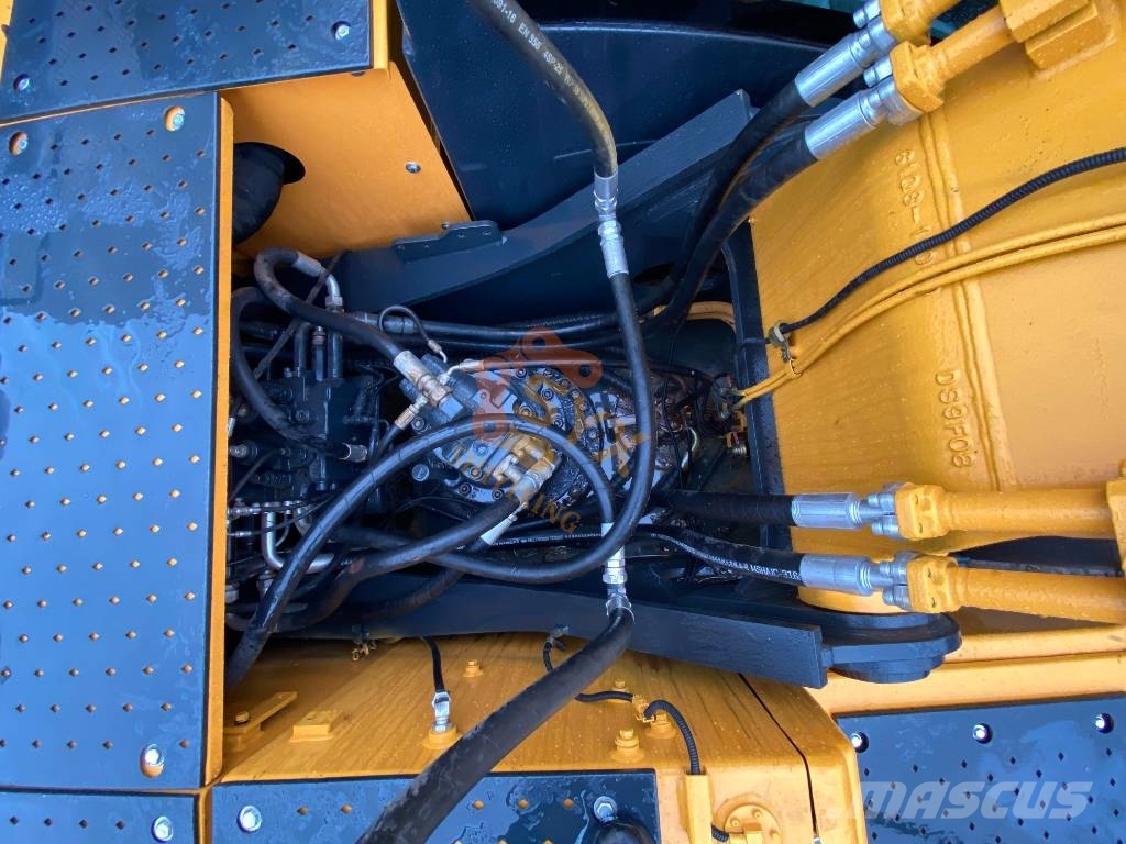 Hyundai Robex 305 LC-9 Crawler excavators