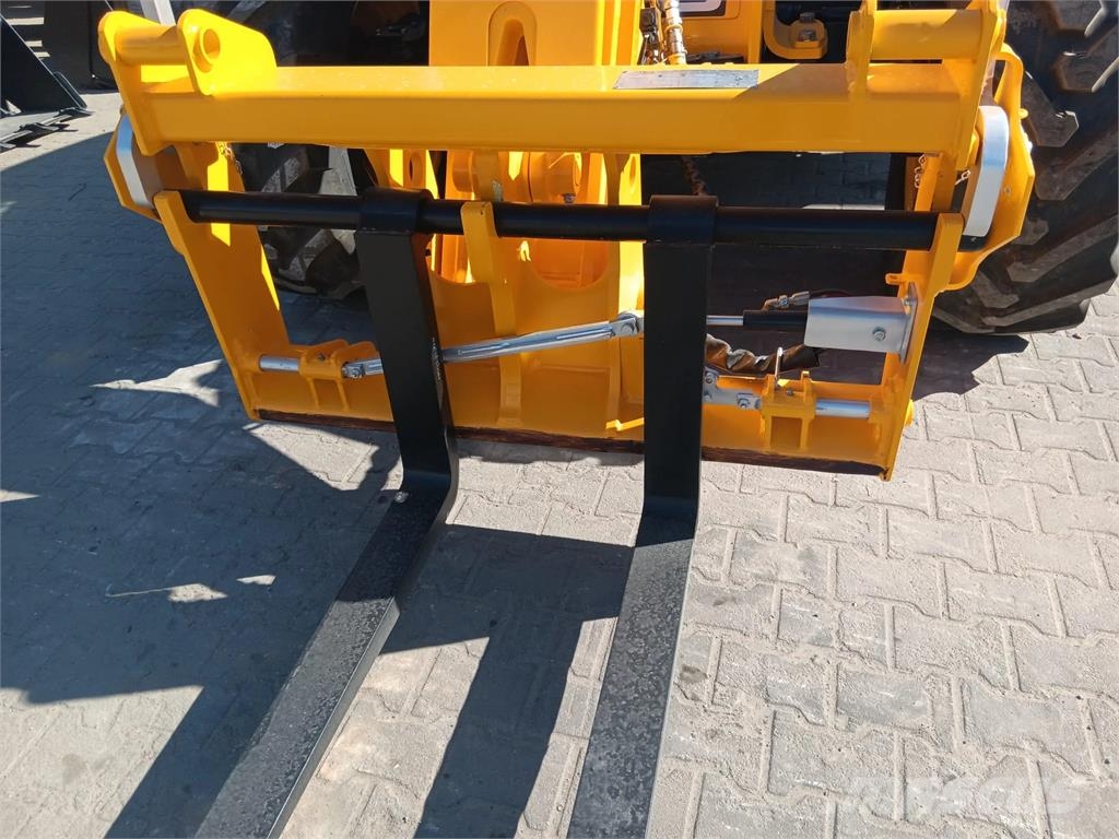 JCB 542-70 Agri Xtra Carretillas telescópicas
