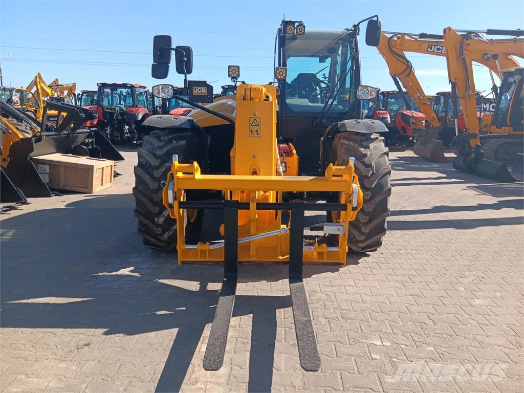 JCB 542-70 Agri Xtra Carretillas telescópicas