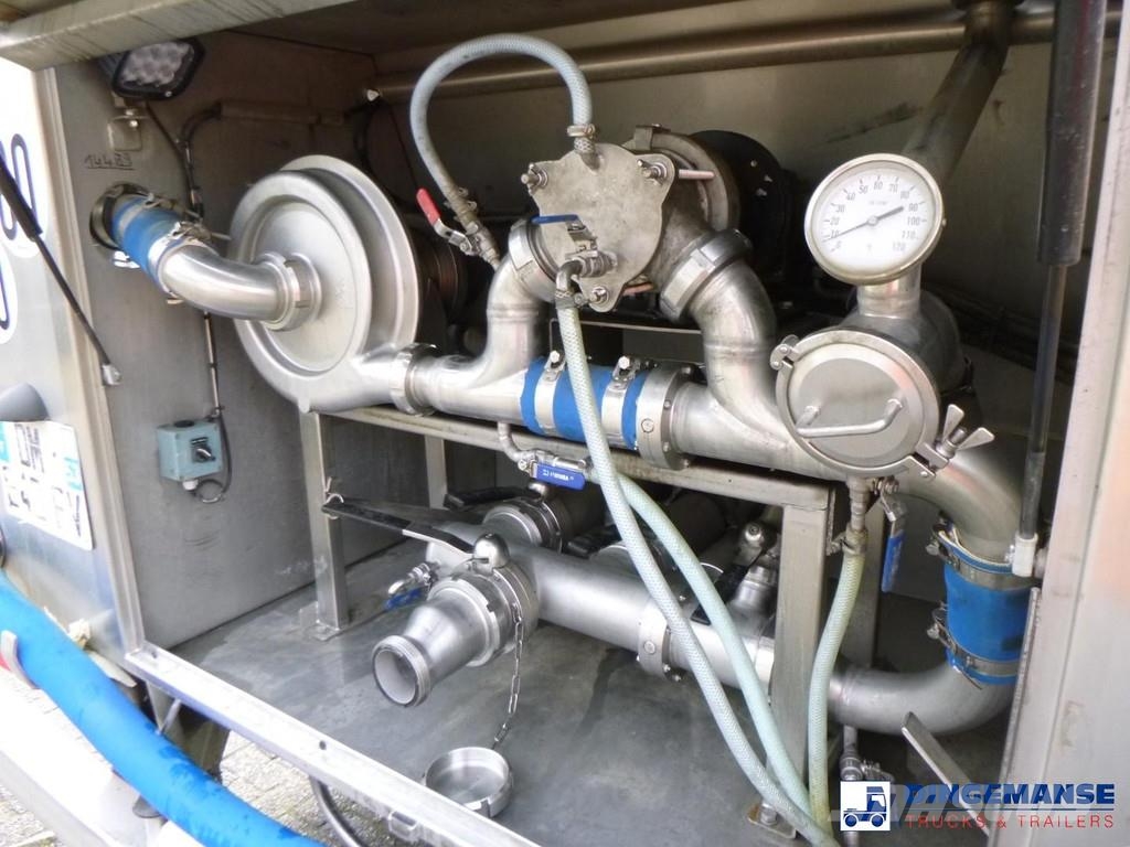 Maisonneuve Food (milk) tank inox 29 m3 / 1 comp + pump Tankopleggers