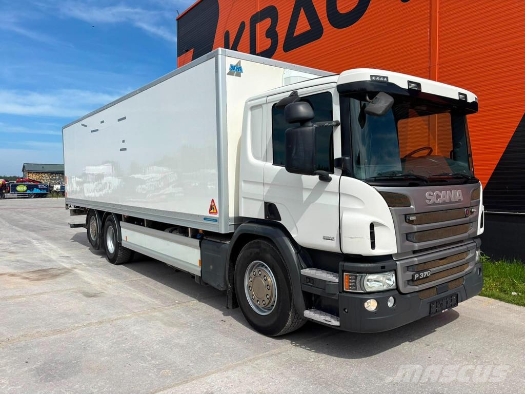 Scania P 370 6x2*4 RETARDER / BOX L=8522 mm Bakwagens met gesloten opbouw