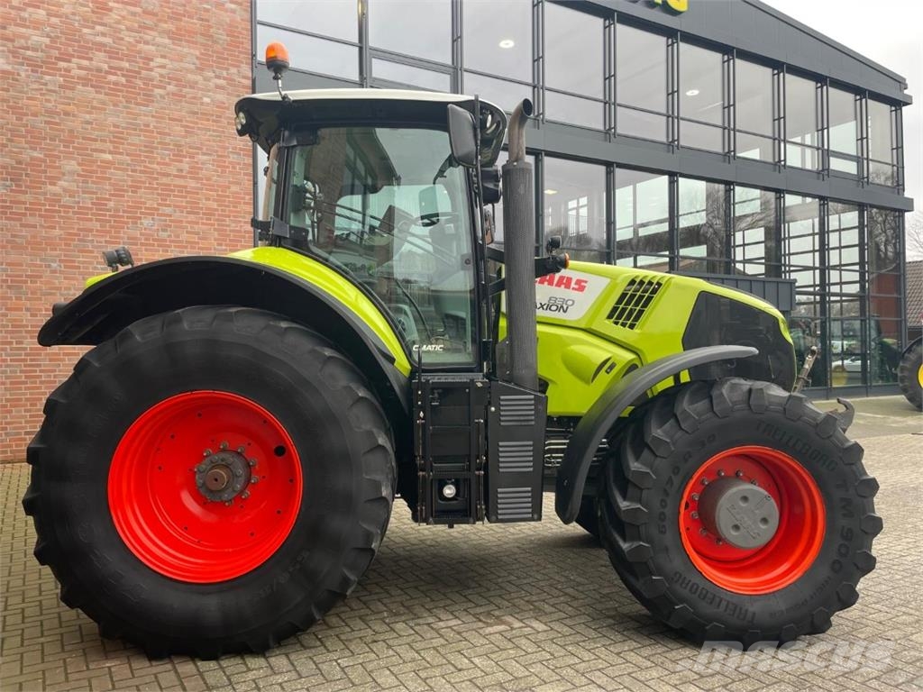 CLAAS Axion 830 트랙터