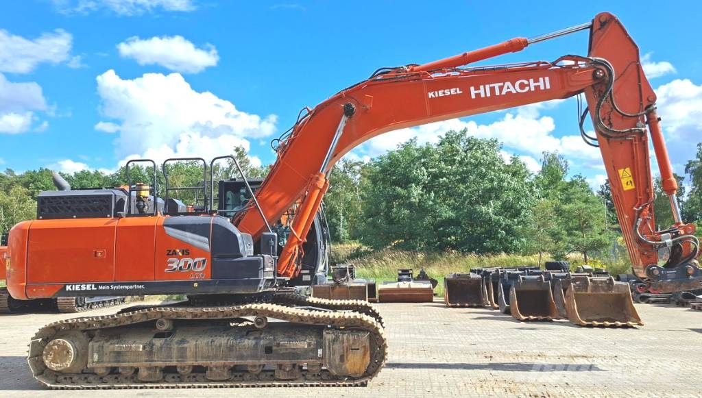 Hitachi ZX 300 LCN-7 Raupenbagger