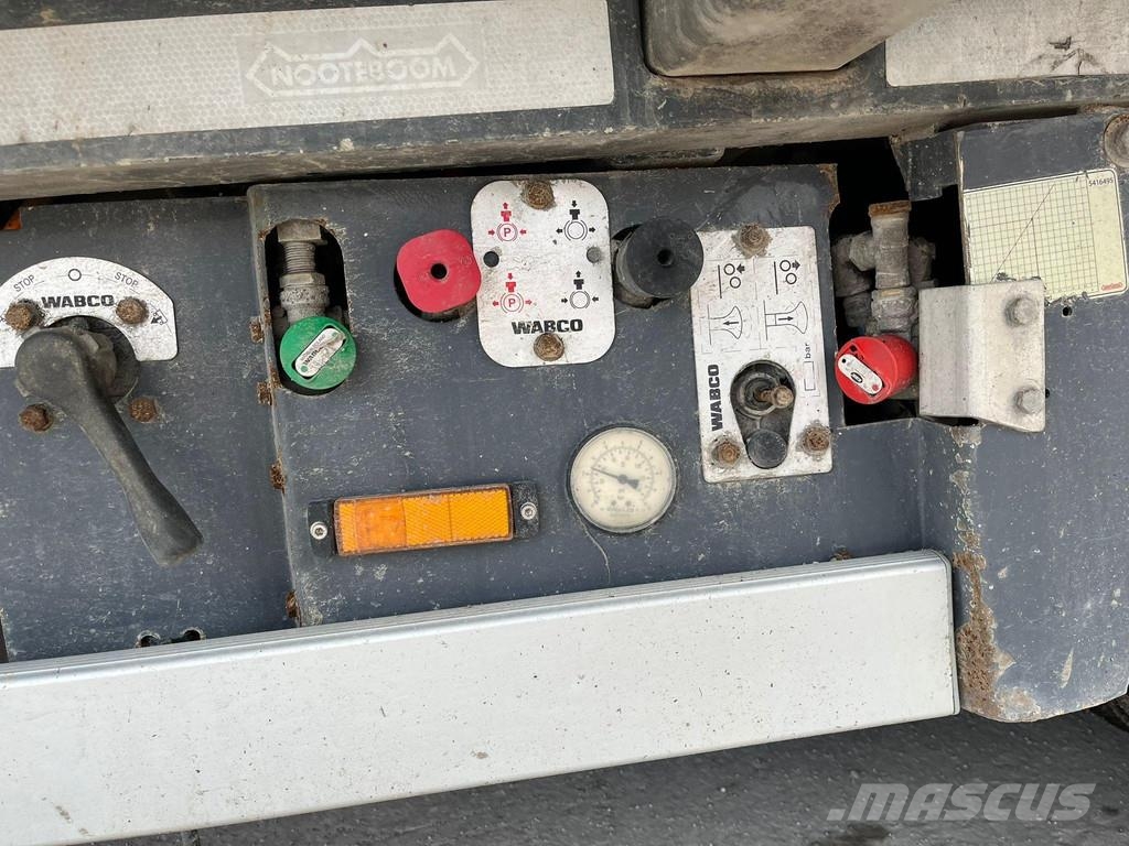 Nooteboom OSDS-58-04V Semirremolques de carga baja