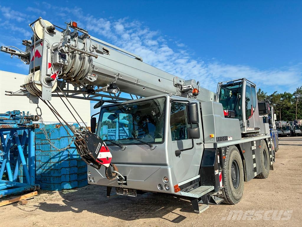 Liebherr LTM 1030-2.1 2023   Mobile cranes Overige hijsinrichtingen