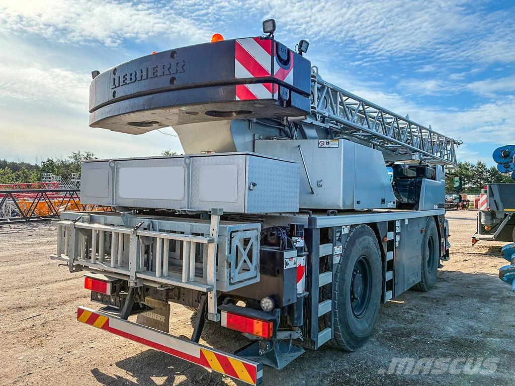 Liebherr LTM 1030-2.1 2023   Mobile cranes Overige hijsinrichtingen