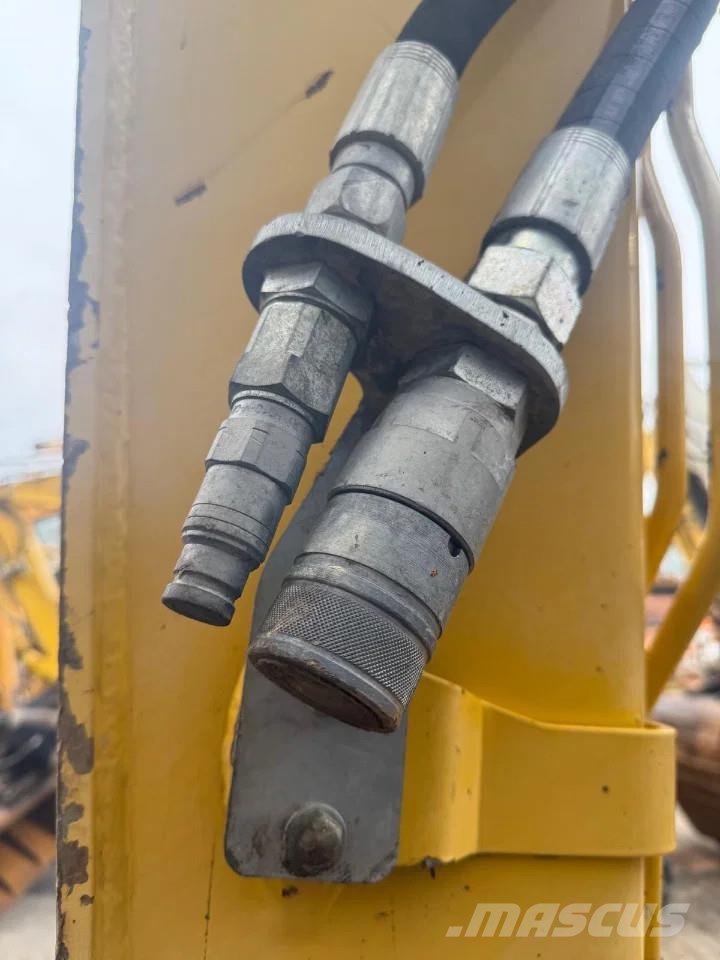 Komatsu PC138US-8 Εκσκαφείς με ερπύστριες