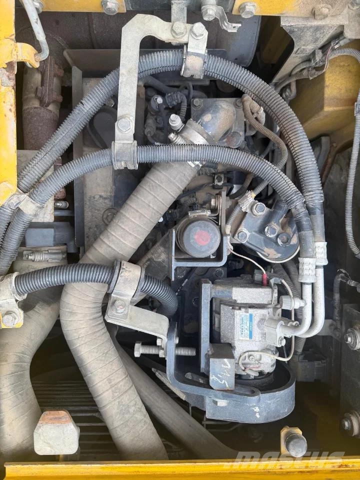 Komatsu PC138US-8 Εκσκαφείς με ερπύστριες