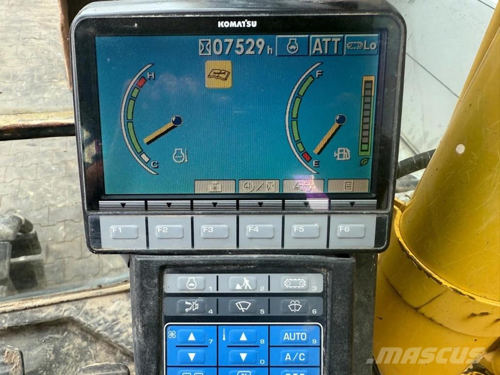 Komatsu PC138US-8 Εκσκαφείς με ερπύστριες