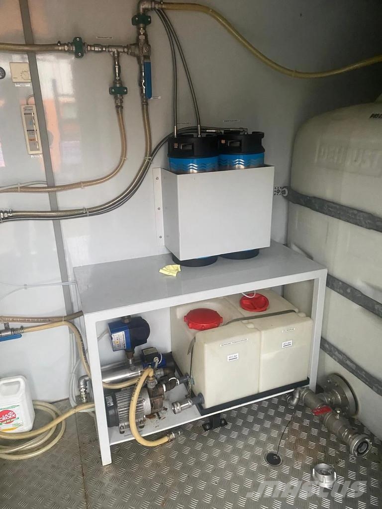 Kärcher Wasseraufbereitungsanlage 3000 Liter Feuerwehr, Re Abrollkipper