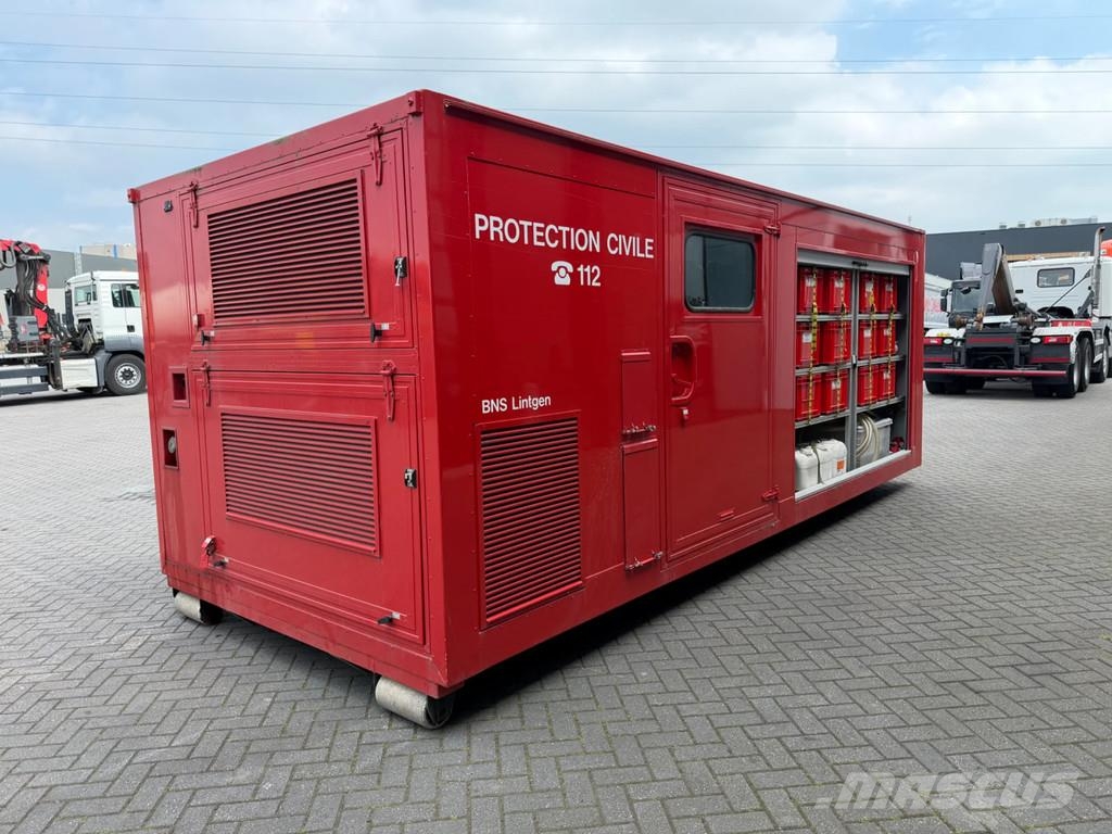 Kärcher Wasseraufbereitungsanlage 3000 Liter Feuerwehr, Re Abrollkipper
