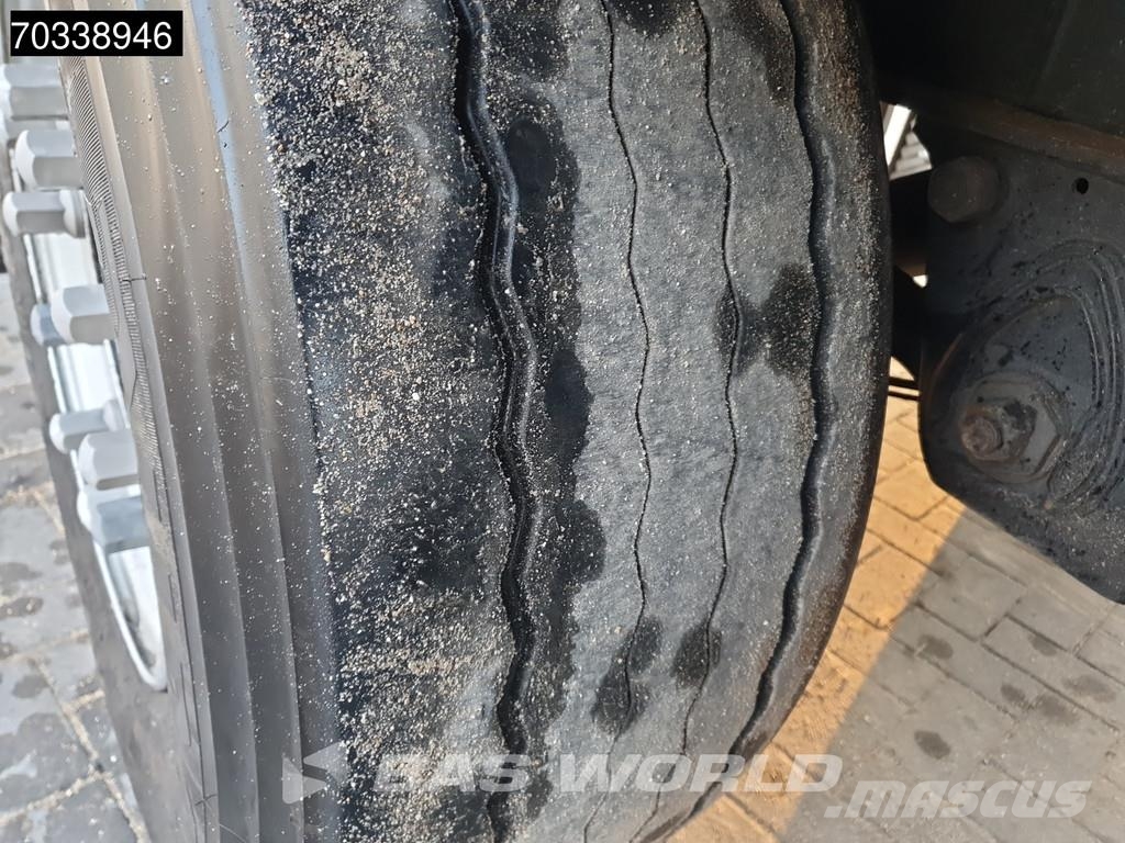 Krone SD Lift Axle MOT 09/27 Schuifzeilen