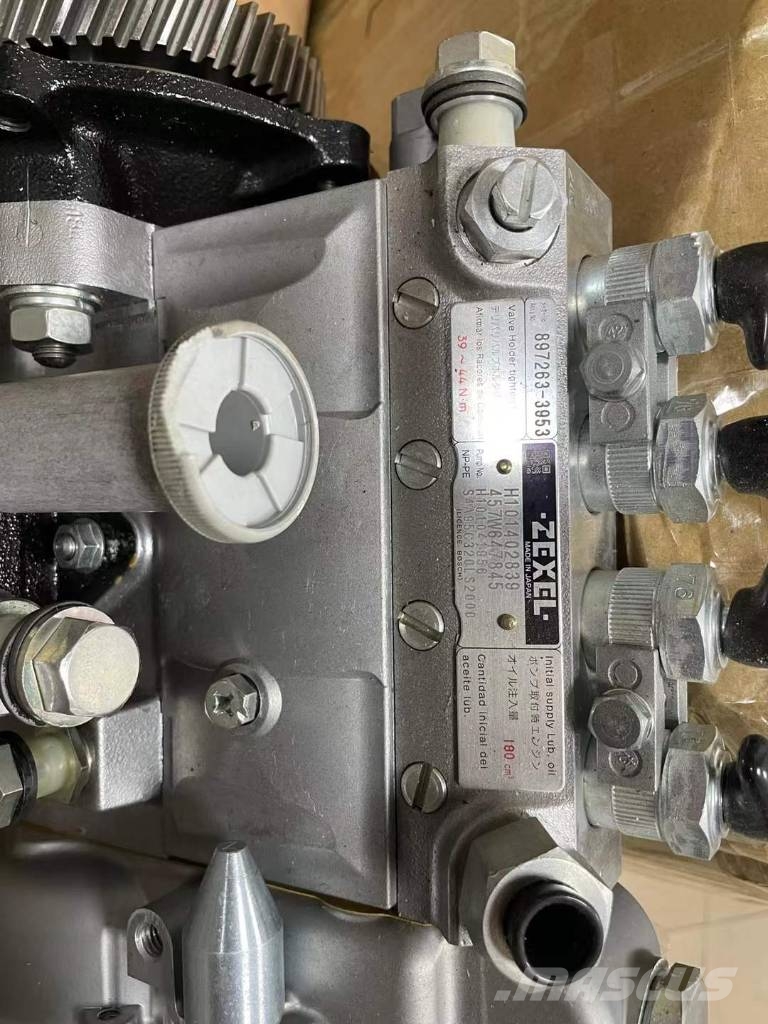 Isuzu 4BG1 fuel pump 发动机