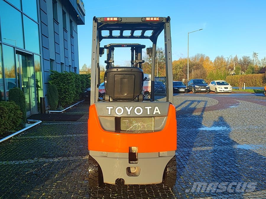 Toyota 02-8FDF15 Πετρελαιοκίνητα Κλαρκ