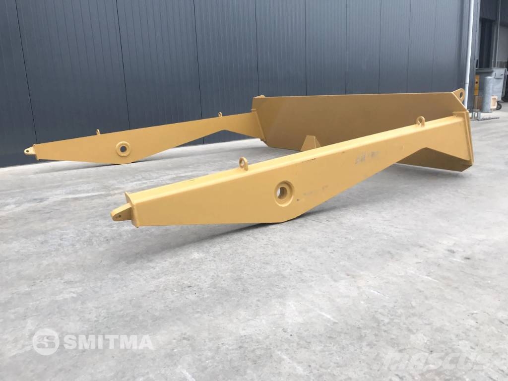 CAT 725 Πτυσσόμενες πόρτες (Tailgates)