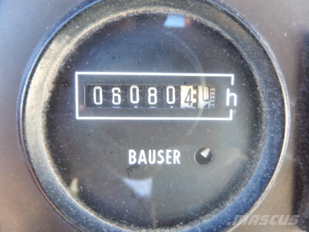 Dynapac F 30 CR Finisseur