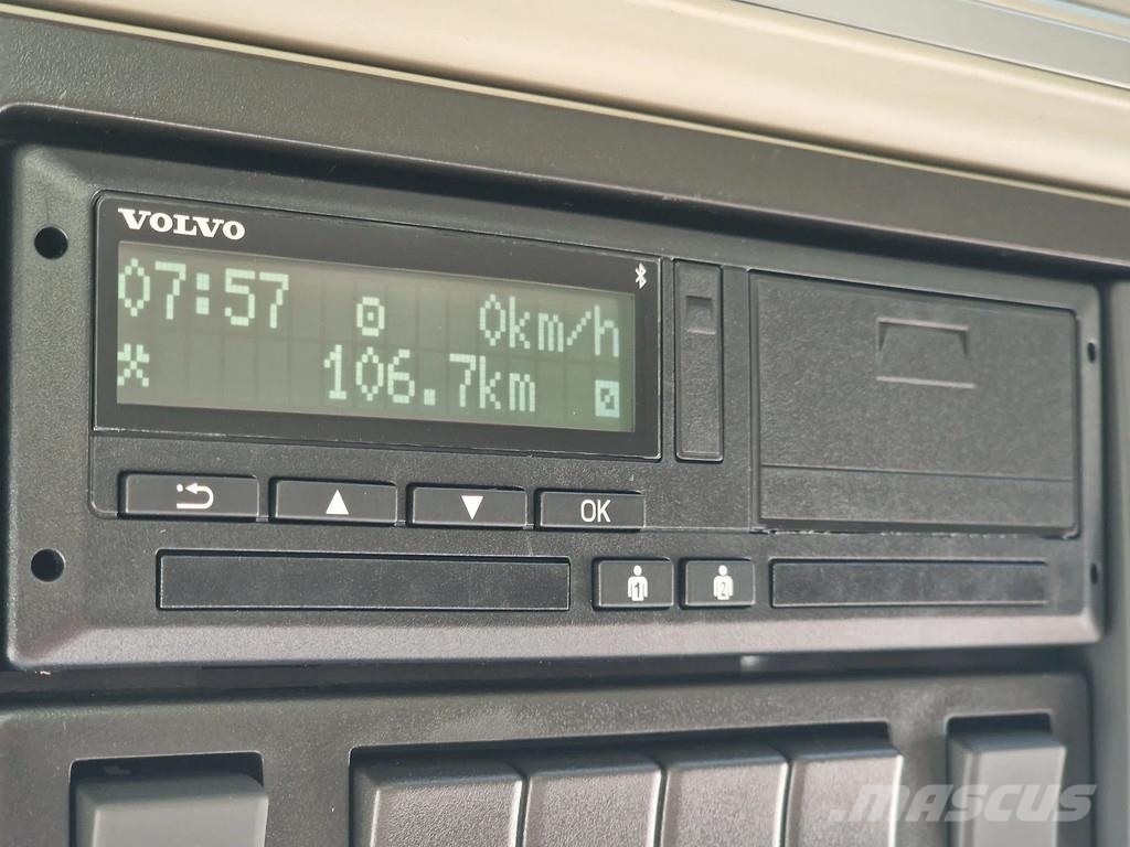 Volvo FH 16.700 Globetrotter 4x2 - NEW - Retarder - I pa Çekiciler