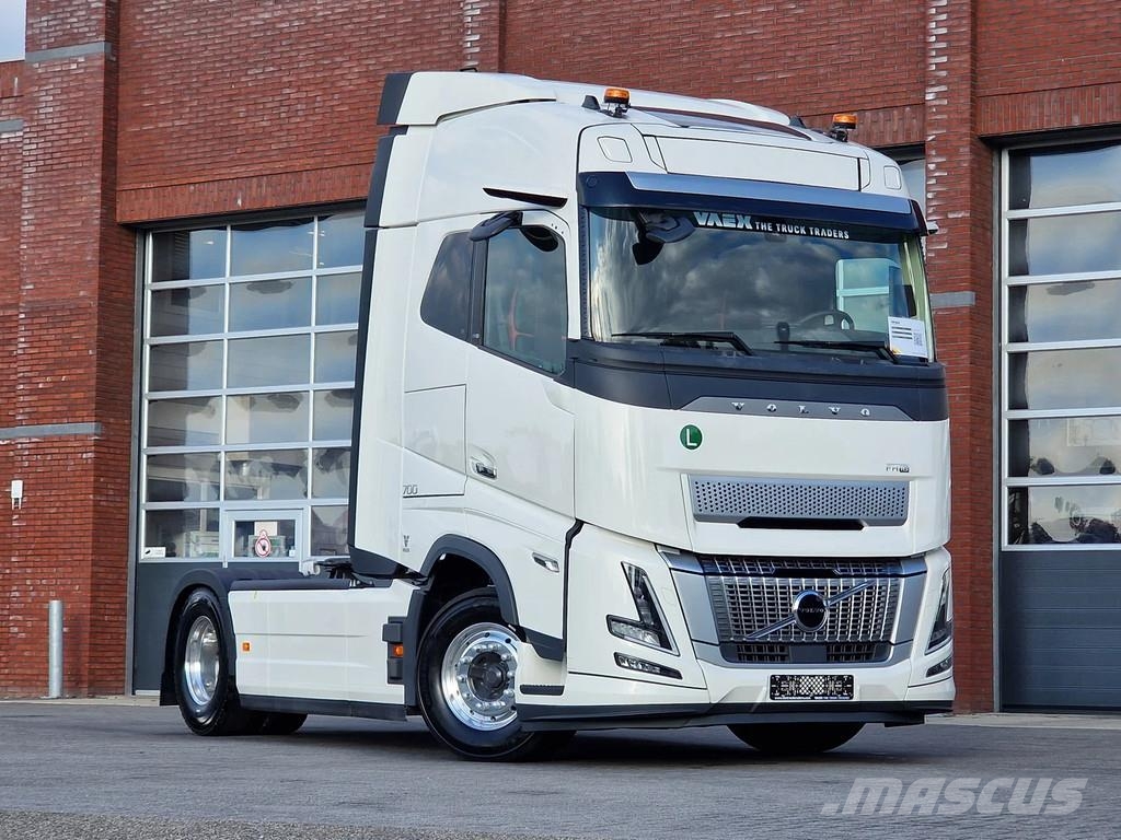 Volvo FH 16.700 Globetrotter 4x2 - NEW - Retarder - I pa Çekiciler