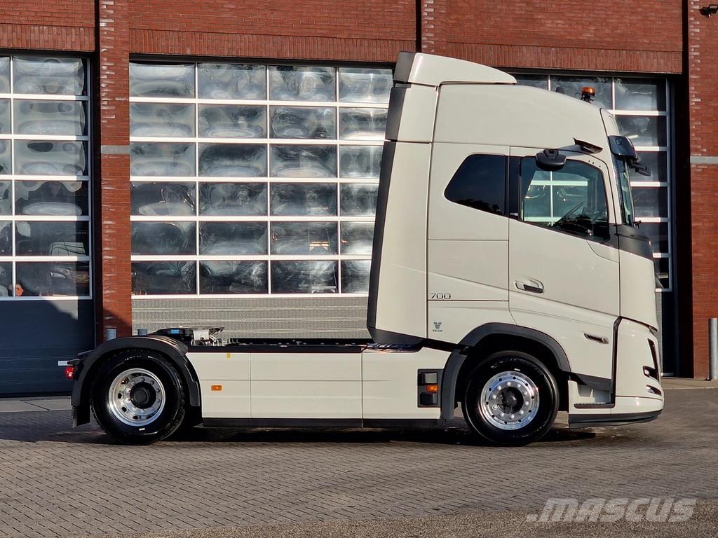 Volvo FH 16.700 Globetrotter 4x2 - NEW - Retarder - I pa Çekiciler