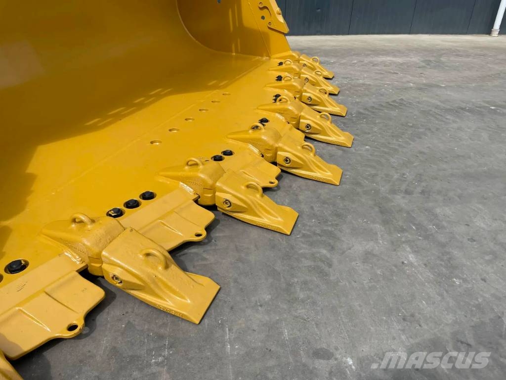 CAT 988K Bakken