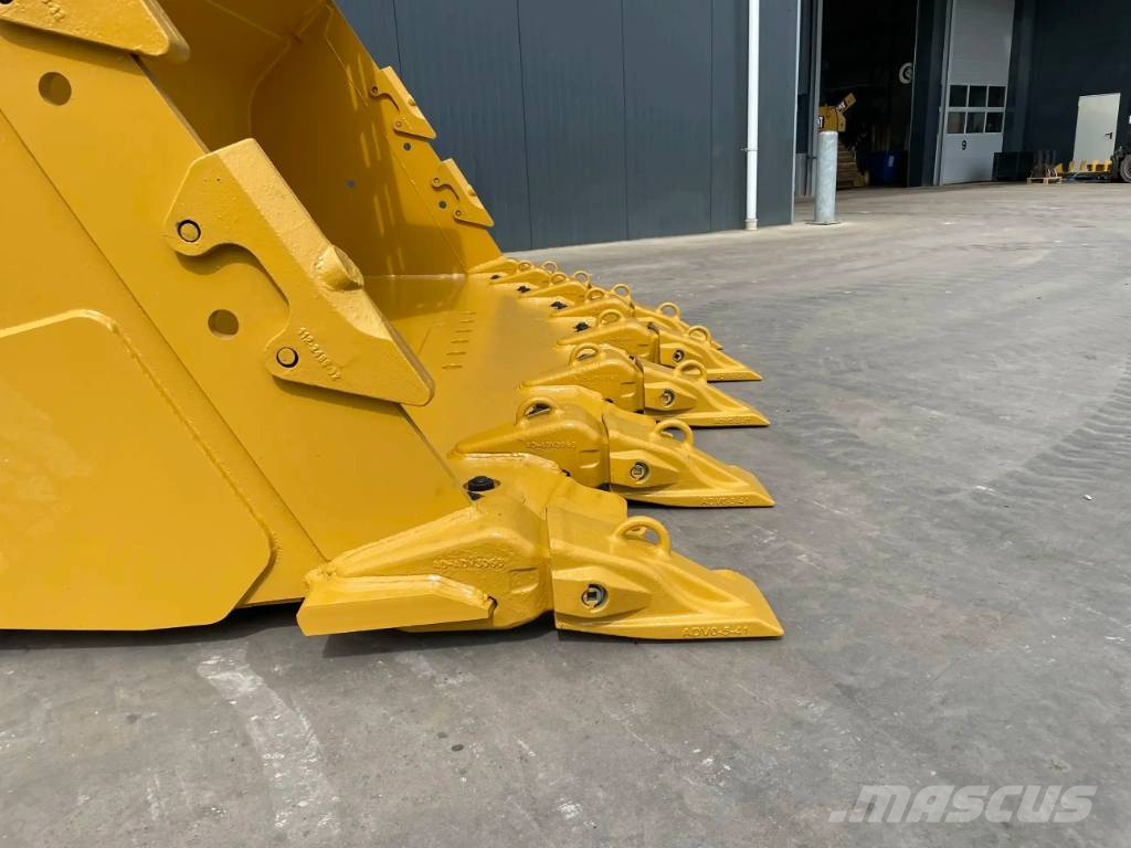 CAT 988K Bakken