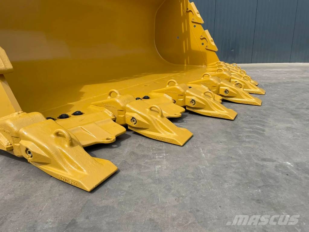 CAT 988K Bakken
