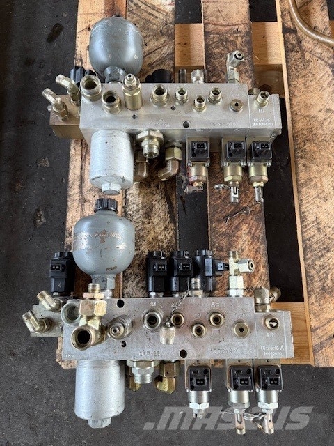 Liebherr Oil Pilot Valve SERIA C Hydraulik