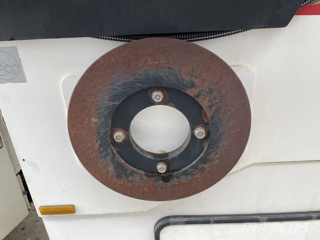 Dynapac CC524HF 雙輪滾壓機