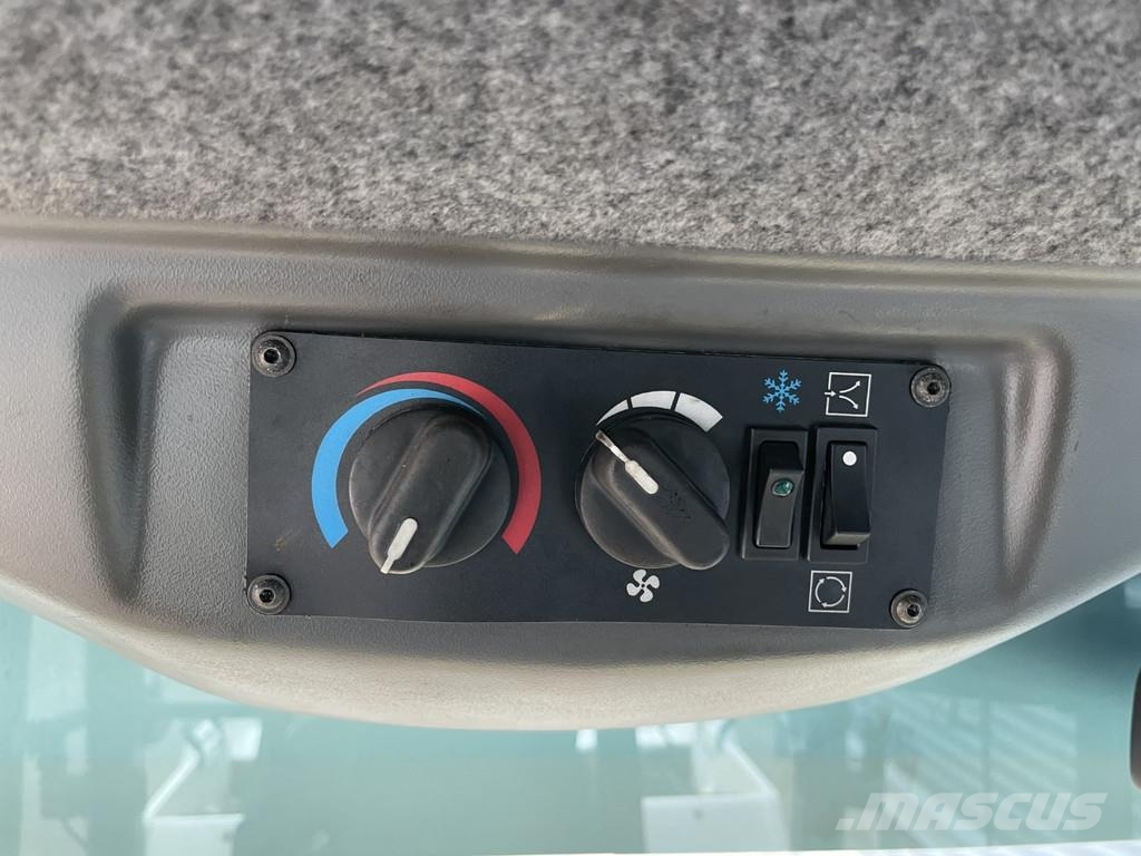 Dynapac CC524HF 雙輪滾壓機