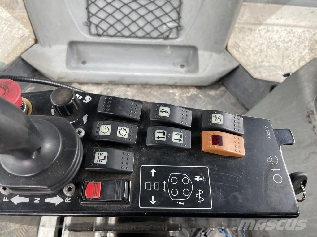 Dynapac CC524HF 雙輪滾壓機