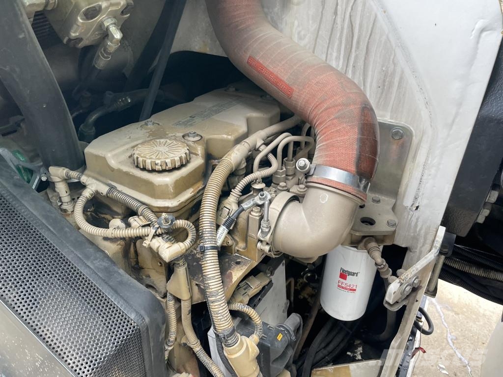 Dynapac CC524HF 雙輪滾壓機