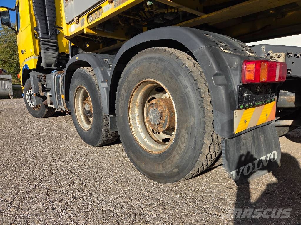 Volvo FH 520 6x4 MANUAL - EURO5 100tons Autotractoare