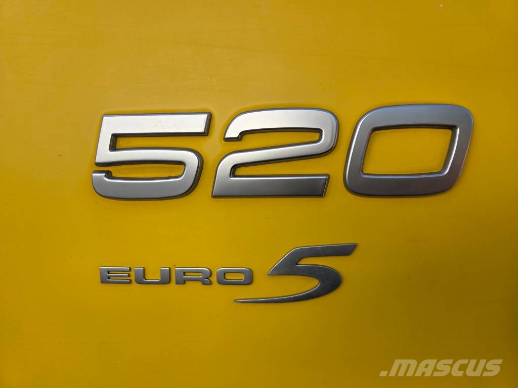 Volvo FH 520 6x4 MANUAL - EURO5 100tons Autotractoare