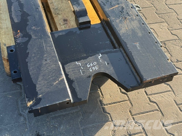 Volvo 8-12 ton płyta شوكات