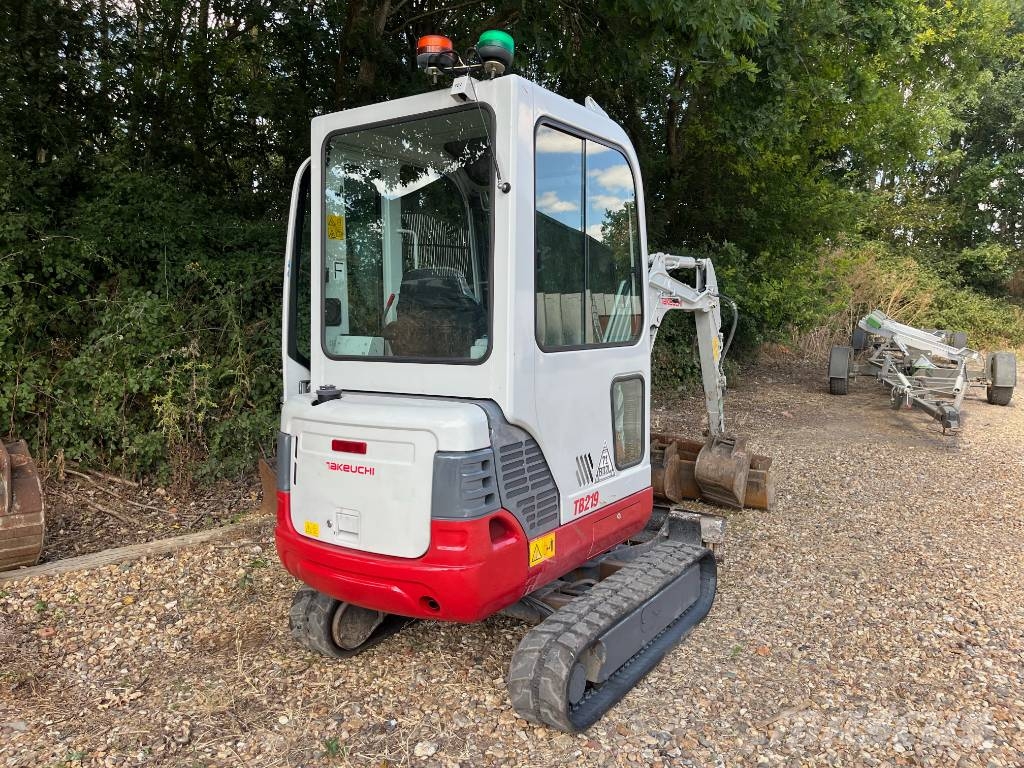 Takeuchi TB 219 Mini bageri <7t