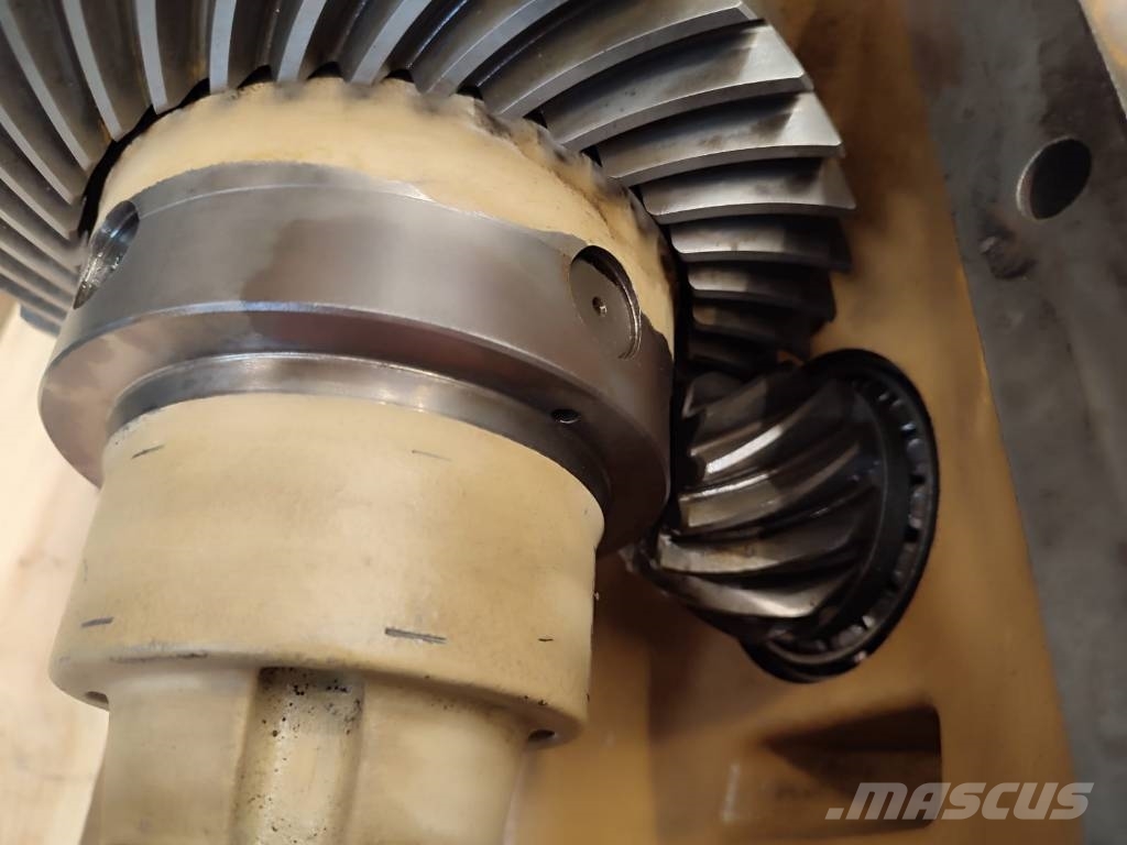 CAT TH 36X11 differential Axles