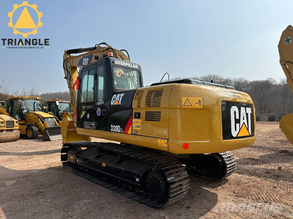 CAT 320 D L 履带挖掘机