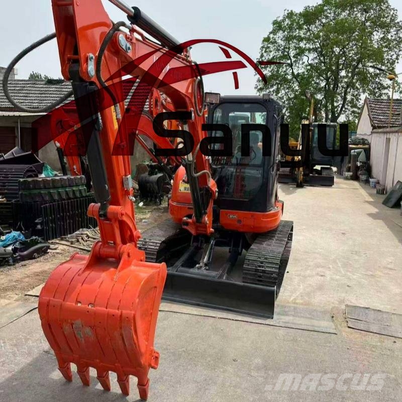 Kubota U40 대형 굴삭기 29톤 이상