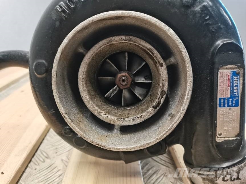 Cummins 359 CI 5.9 {Holset HX35 3537132} turbocharger Motory