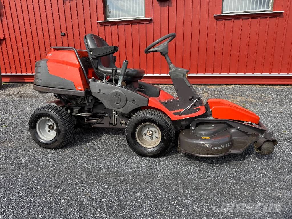 Husqvarna 4WD PF21 AWD åkgräsklippare 39.000+moms Traktorske kosilice