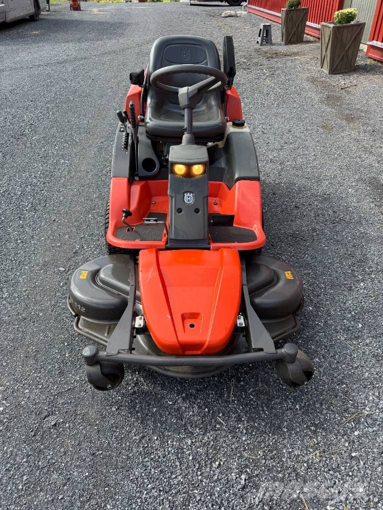 Husqvarna 4WD PF21 AWD åkgräsklippare 39.000+moms Traktorske kosilice