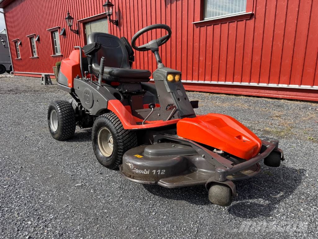 Husqvarna 4WD PF21 AWD åkgräsklippare 39.000+moms Traktorske kosilice