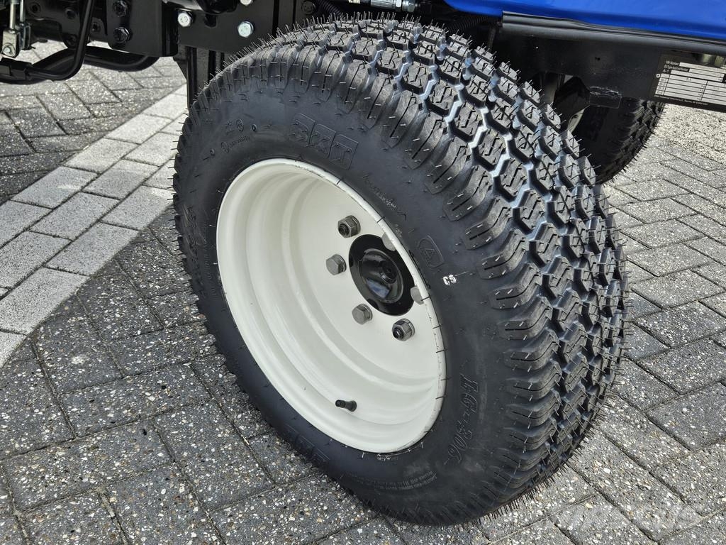 New Holland Boomer 40 Tractores compactos